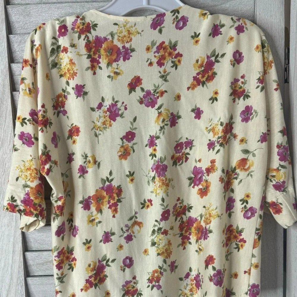 Handmade/Small Shop Floral Kids Kimono Handmade size 2/3t. Great Condition